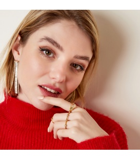 Goudkleurige ring met een roze ronde steen en groene steentjes (16)