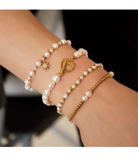 Armband parels met hartsluiting 